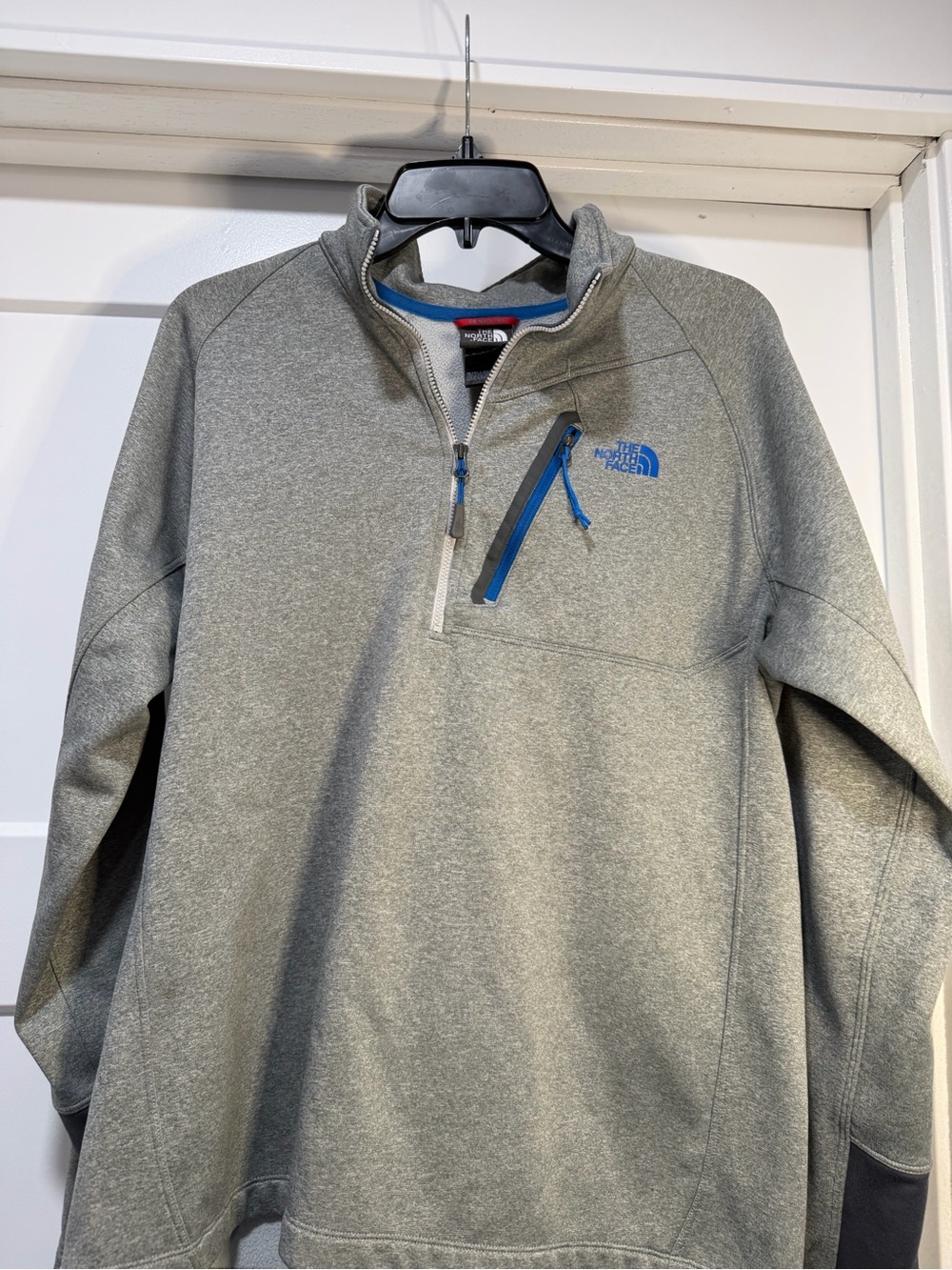 The North Face Men's Gray Half-Zip Pullover with Blue Accents